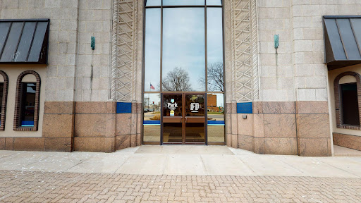 Park National Bank: Mansfield Downtown Office