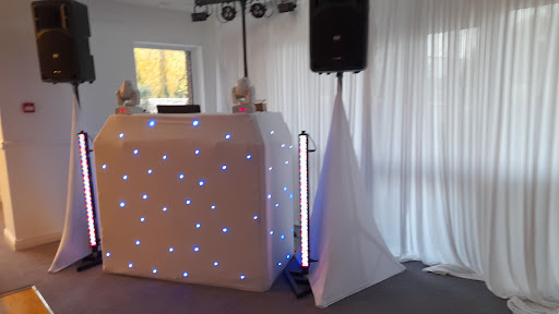 Photobooths & Mobile Discos wales ( EclecticEventsCardiff )