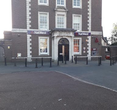 NatWest Aintree Black Bull