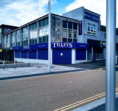 Tilleys